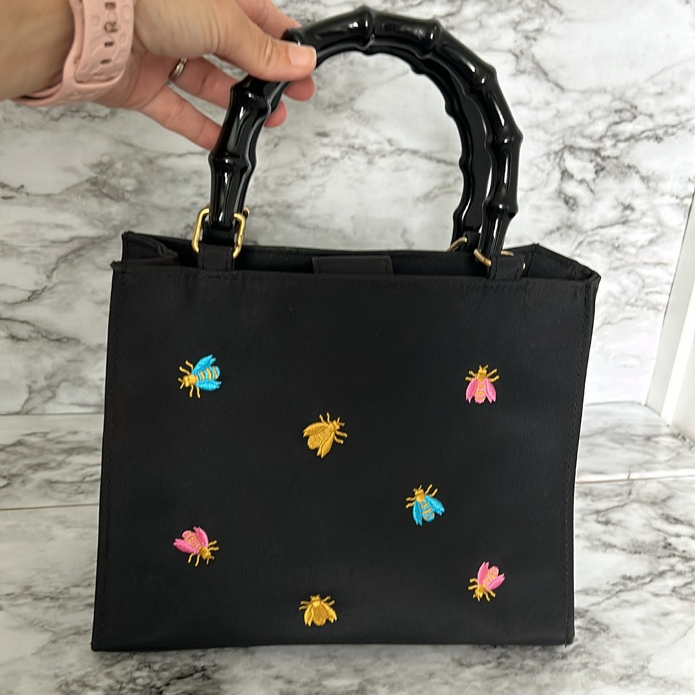 Tianni | vintage VTG bag with embroidered Bees bugs plastic faux bamboo handles - Picture 2 of 11
